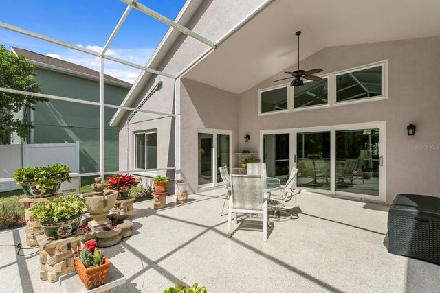 8263 SWANN HOLLOW DRIVE, Tampa, FL 33647