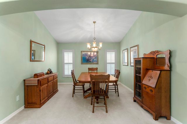 8263 SWANN HOLLOW DRIVE, Tampa, FL 33647