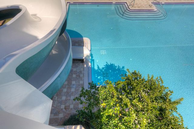 8263 SWANN HOLLOW DRIVE, Tampa, FL 33647