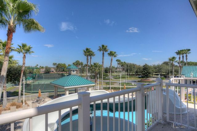 8263 SWANN HOLLOW DRIVE, Tampa, FL 33647