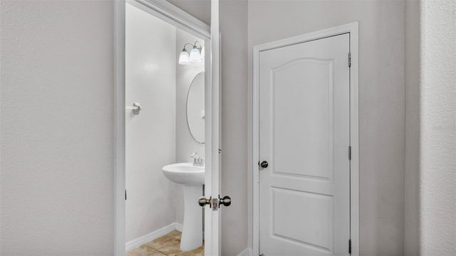 2622 LANTERN HILL AVENUE, Brandon, FL 33511