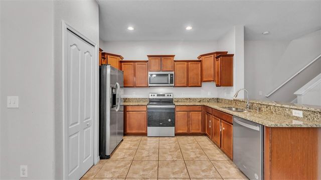 2622 LANTERN HILL AVENUE, Brandon, FL 33511