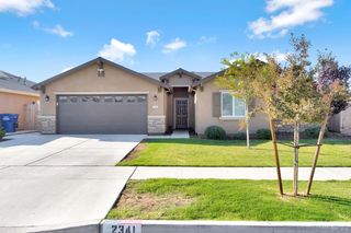 2341 W Ambassador Way, Hanford, CA 93230