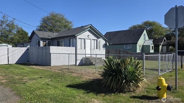 300 E Perry Street, Aberdeen, WA 98520