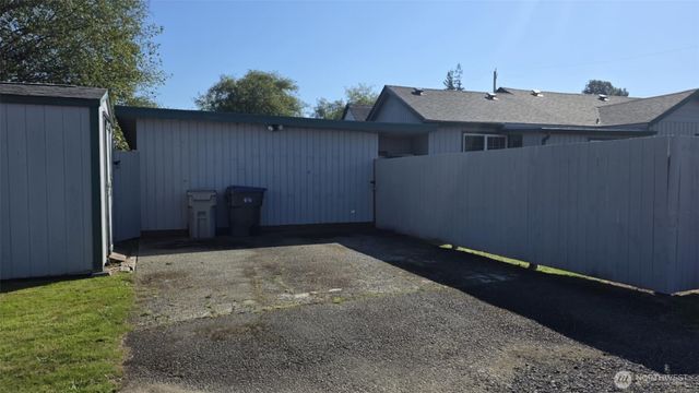 300 E Perry Street, Aberdeen, WA 98520