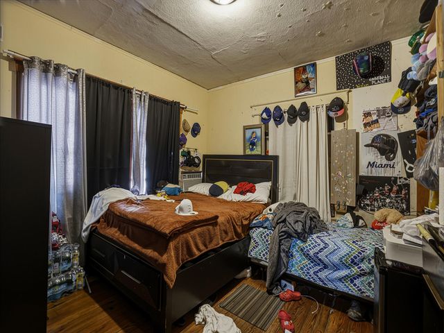 1757 NW 1st Street, Miami, FL 33125