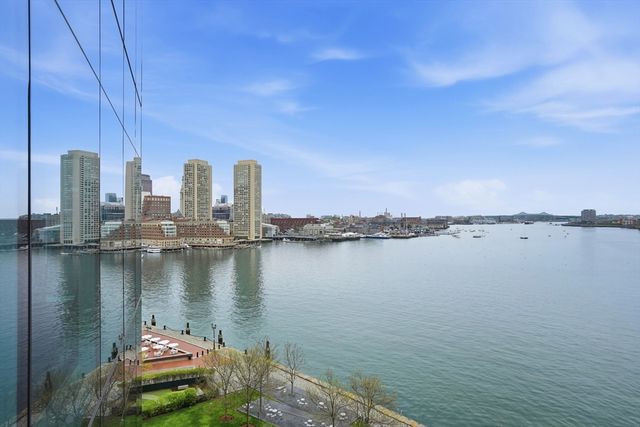 22 Liberty Dr 9F, Boston, MA 02110