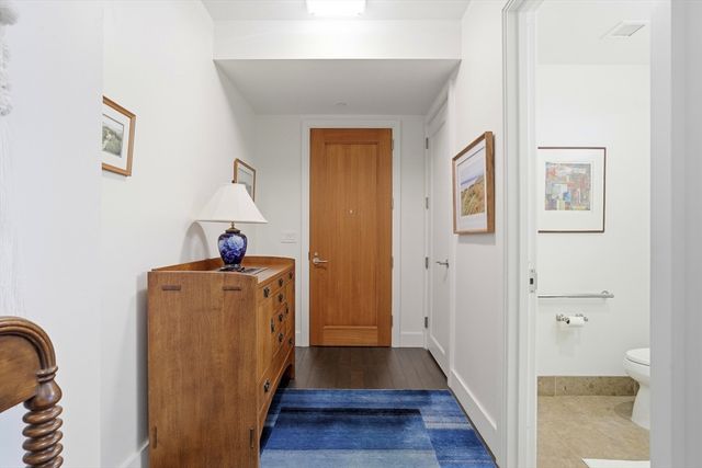 22 Liberty Dr 9F, Boston, MA 02110