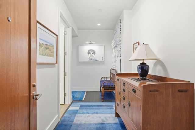 22 Liberty Dr 9F, Boston, MA 02110