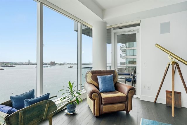 22 Liberty Dr 9F, Boston, MA 02110