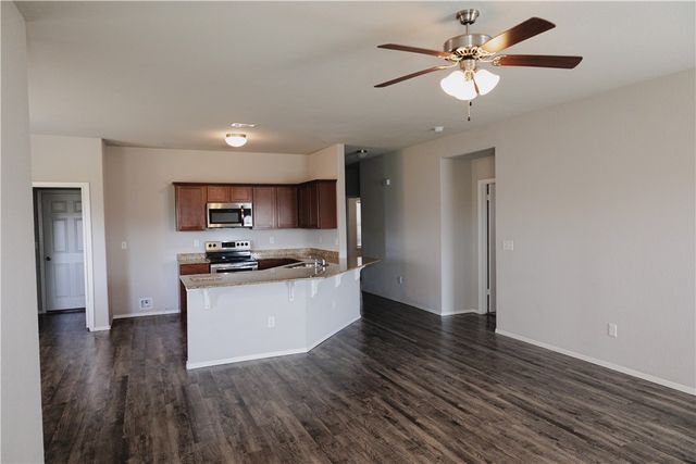 2301 Hickory Wood Avenue, Lowell, AR 72745