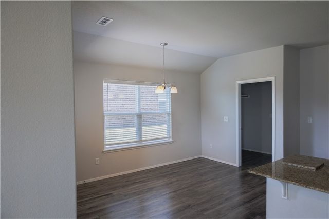 2301 Hickory Wood Avenue, Lowell, AR 72745