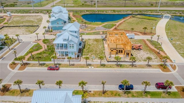 623 Sunset Ave, Port Aransas, TX 78373