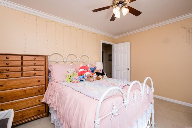 49 Summit Ridge Drive, Little Rock, AR 72211