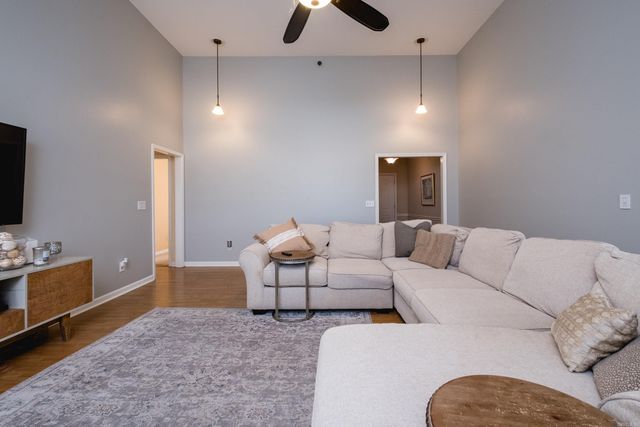 49 Summit Ridge Drive, Little Rock, AR 72211