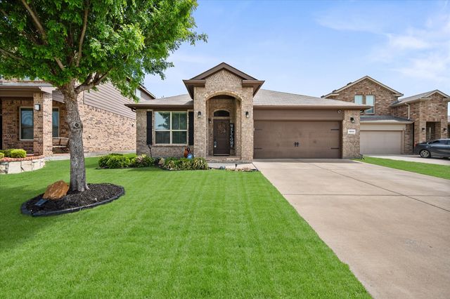 1004 Brownford Drive, Fort Worth, TX 76028