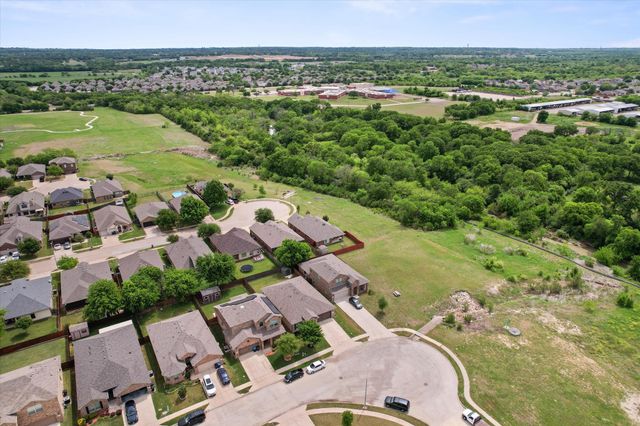 1004 Brownford Drive, Fort Worth, TX 76028