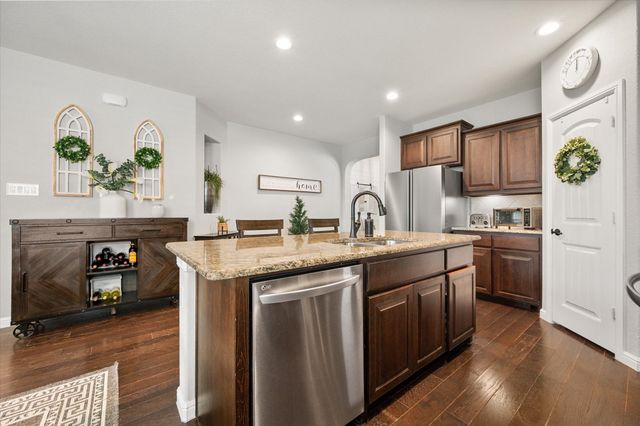 1004 Brownford Drive, Fort Worth, TX 76028