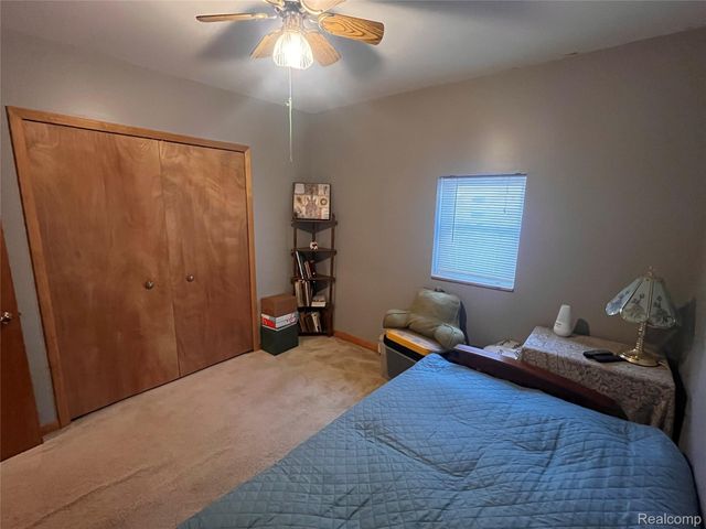 8252 Woodland Shore Drive, Brighton Township, MI 48114