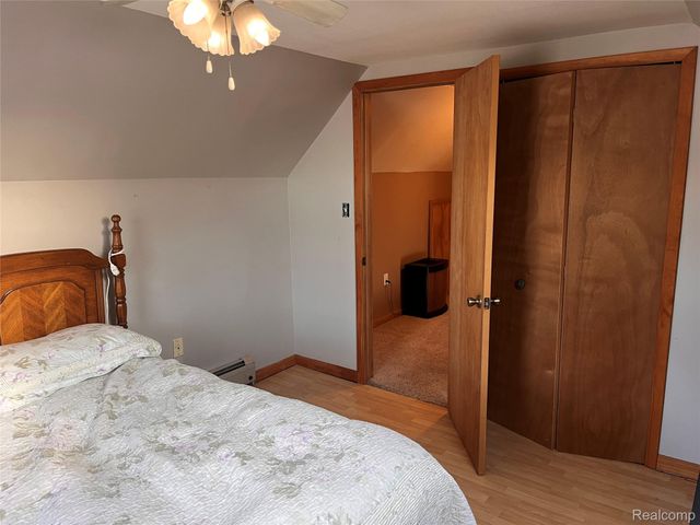 8252 Woodland Shore Drive, Brighton Township, MI 48114