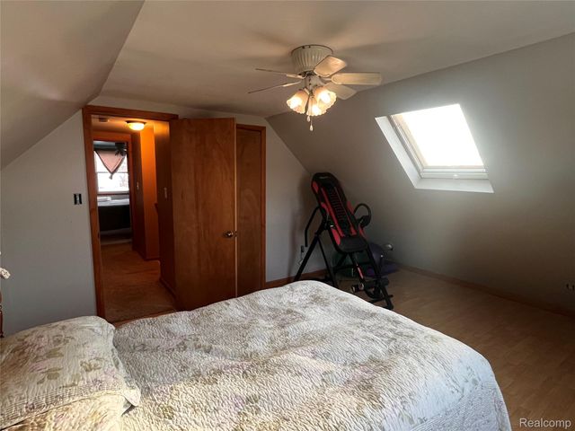 8252 Woodland Shore Drive, Brighton Township, MI 48114