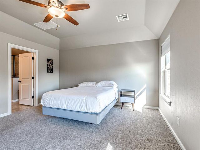 2800 Cedar Creek Drive, Moore, OK 73160