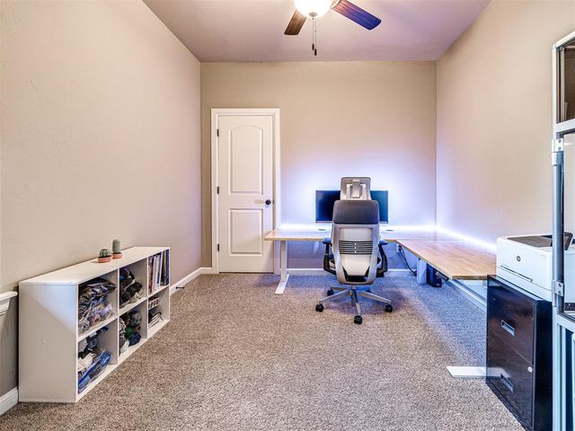 2800 Cedar Creek Drive, Moore, OK 73160