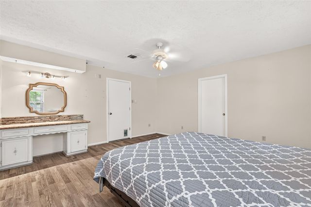 11611 Pebbleton Drive, Houston, TX 77070