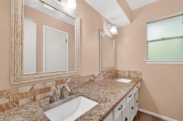 11611 Pebbleton Drive, Houston, TX 77070