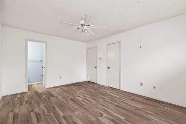 11611 Pebbleton Drive, Houston, TX 77070