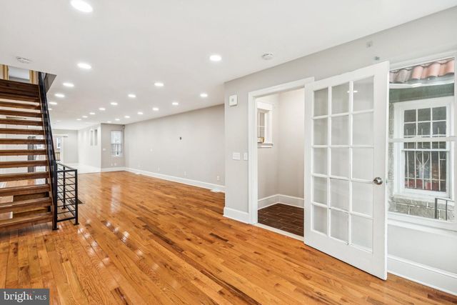 6213 MORTON ST, Philadelphia, PA 19144