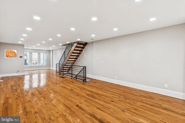 6213 MORTON ST, Philadelphia, PA 19144