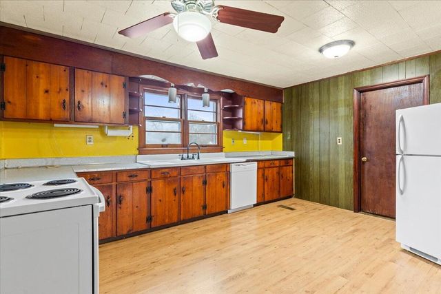 9 Chickamauga Street, Fort Oglethorpe, GA 30742