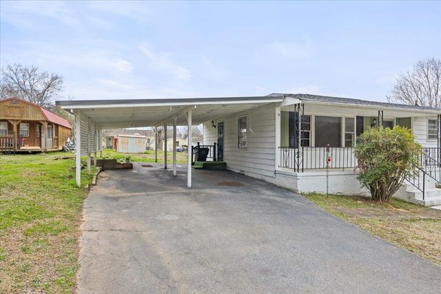 9 Chickamauga Street, Fort Oglethorpe, GA 30742