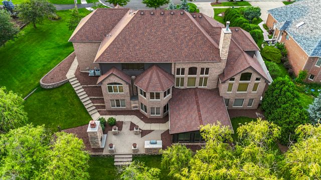 21459 Brittany Drive, Frankfort, IL 60423