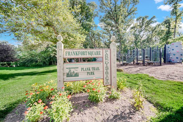 21459 Brittany Drive, Frankfort, IL 60423