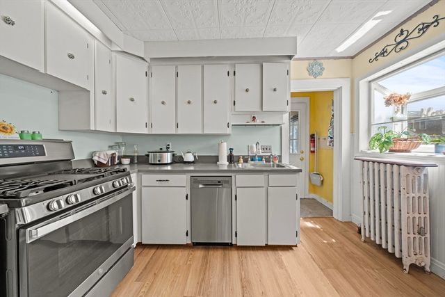 27 Corey St, Randolph, MA 02368