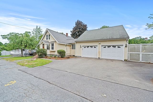 27 Corey St, Randolph, MA 02368