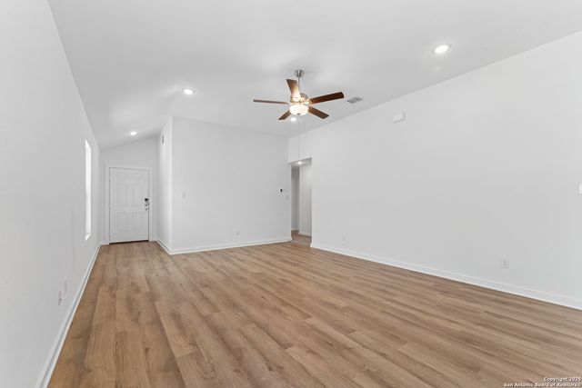 6239 Desert Aloe, San Antonio, TX 78245