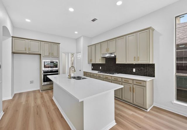 2717 Whispering Trail, Little Elm, TX 75068