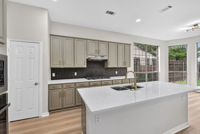 2717 Whispering Trail, Little Elm, TX 75068