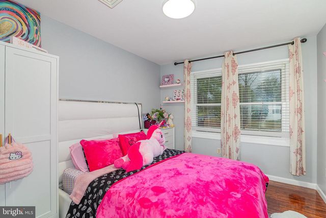 2 CUMBERLAND DR, Carlisle, PA 17013