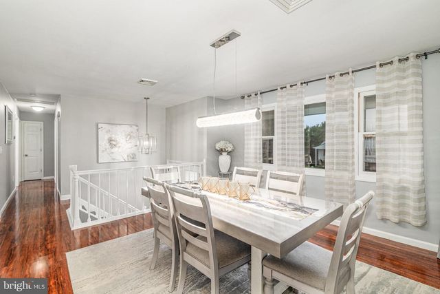 2 CUMBERLAND DR, Carlisle, PA 17013