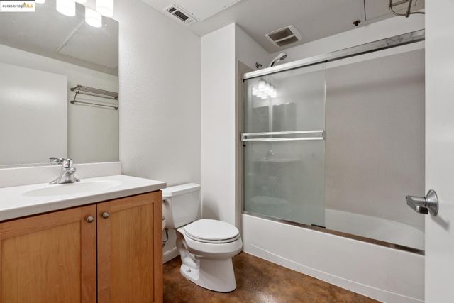 6466 Hollis Street 248, Emeryville, CA 94608