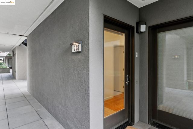6466 Hollis Street 248, Emeryville, CA 94608