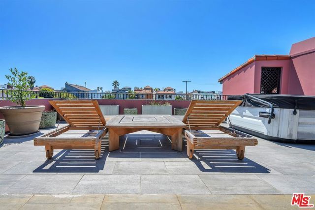 5205 Via Donte, Marina Del Rey, CA 90292