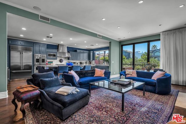 5205 Via Donte, Marina Del Rey, CA 90292