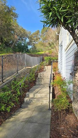 1100 Live Oak Way 1104, Belmont, CA 94002