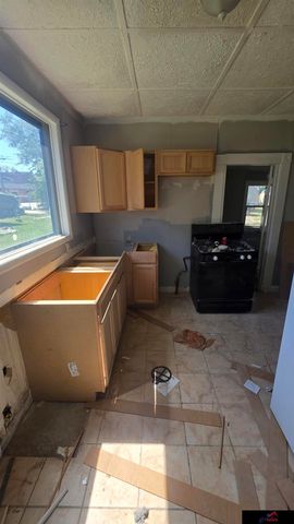 4025 Charles Street, Omaha, NE 68131