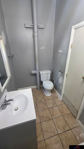 4025 Charles Street, Omaha, NE 68131